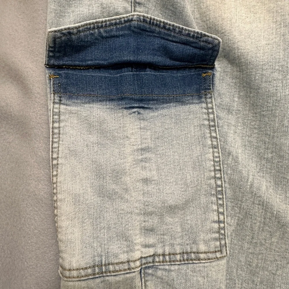 Almost Famous Cargo Denim Joggers‎ Womens Large Light Blue Elastic Waist